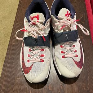 Nike KD 7 USA men’s basketball shoe